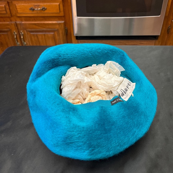 Fabulous, Vintage, Dolores of England and Paris, brimmed Hat. 1954. - Picture 4 of 10